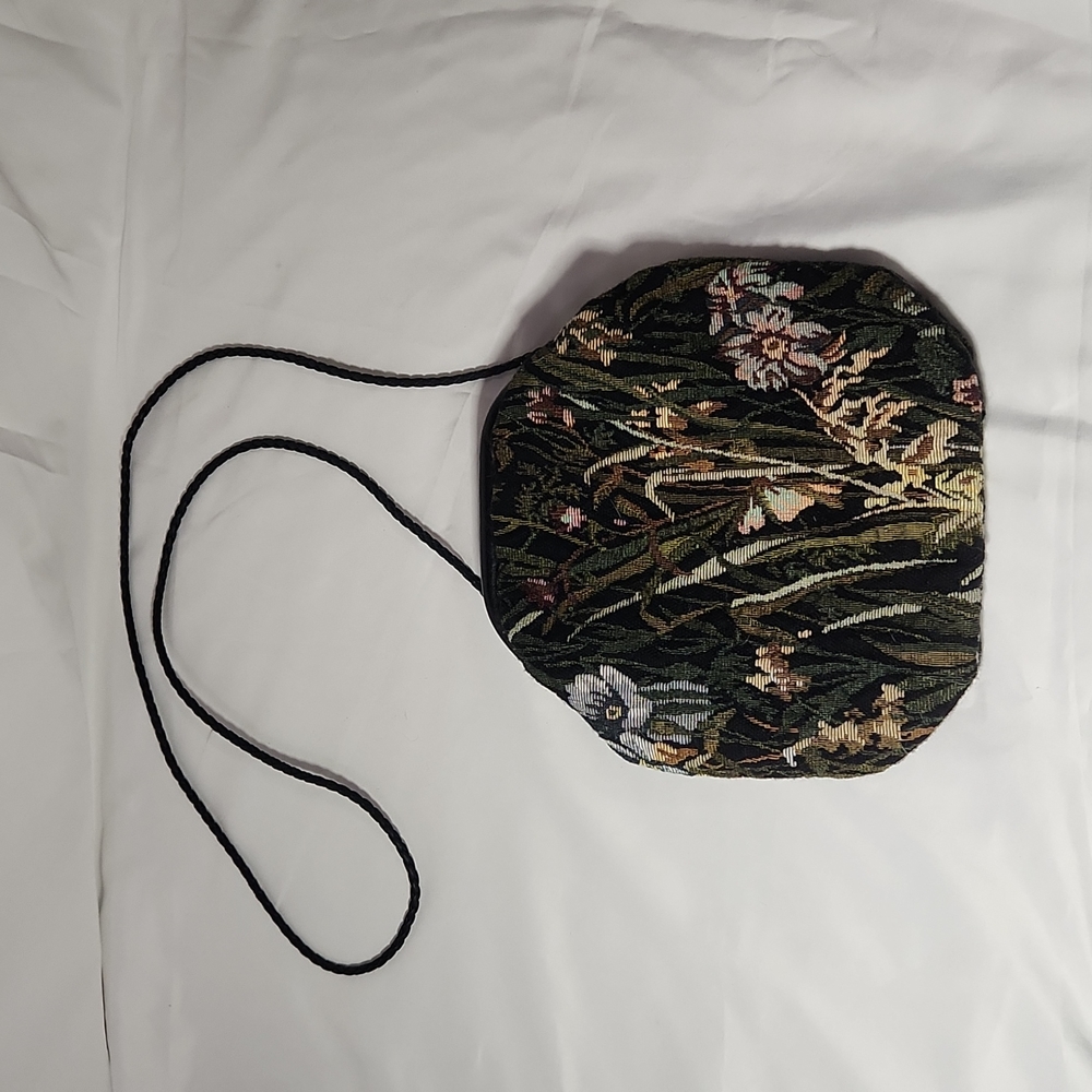NWOT Vintage Teri Jo Wheeler Floral Crossbody purse